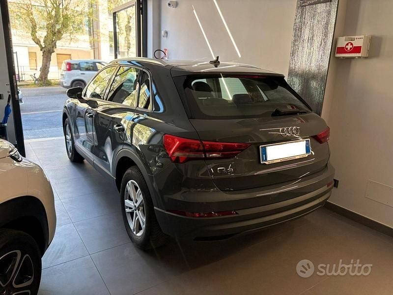 Usata Audi Q3 Advanced Plus 150 CV (110 kW) 2022 Grigio SUV