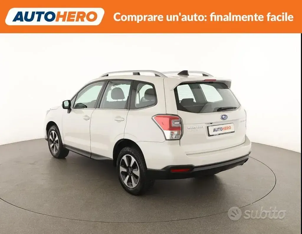 Usata Subaru Forester Style 150 CV (110 kW) 2017 Bianco SUV