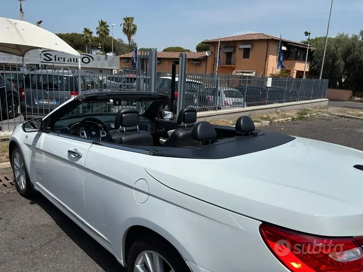 Usata Lancia Flavia 170 CV (125 kW) 2012 Bianco Cabrio