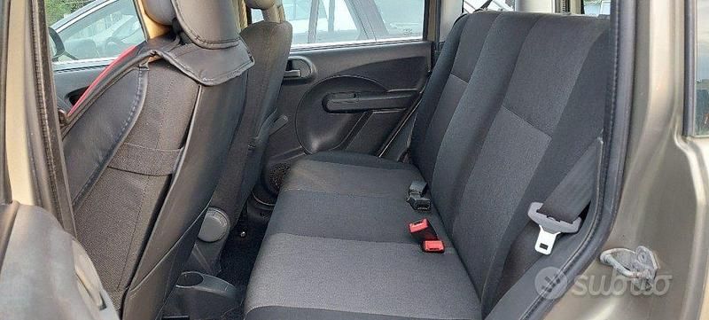Usata Fiat Panda 4x4 60 CV (44 kW) 2010 Grigio Utilitaria