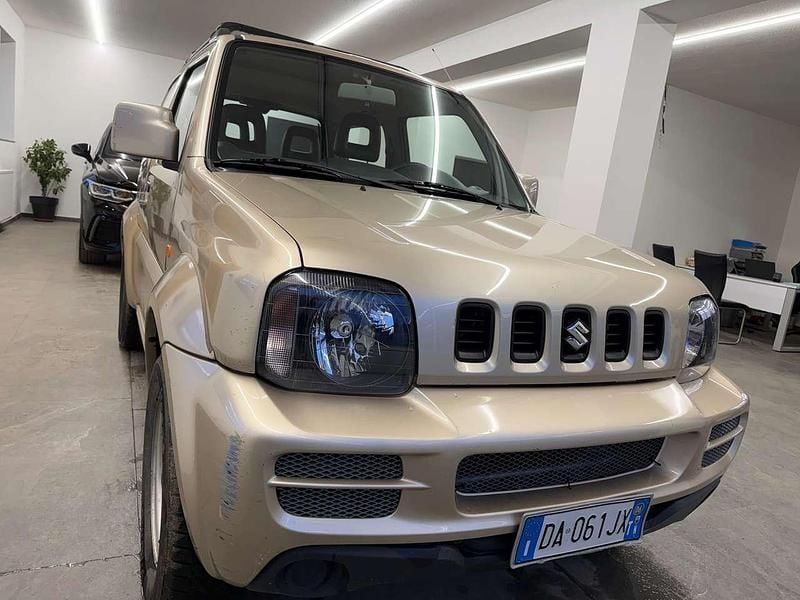 Usata Suzuki Jimny 86 CV (63 kW) 2006 Other SUV