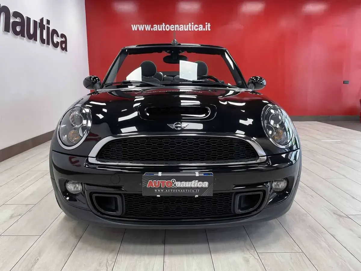 Usata Mini Cooper SD Cabriolet 143 CV (105 kW) 2012 Nero Cabrio