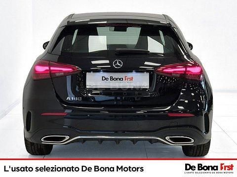 Usata Mercedes A180 AMG Line Premium 136 CV (100 kW) 2025 Nero Utilitaria