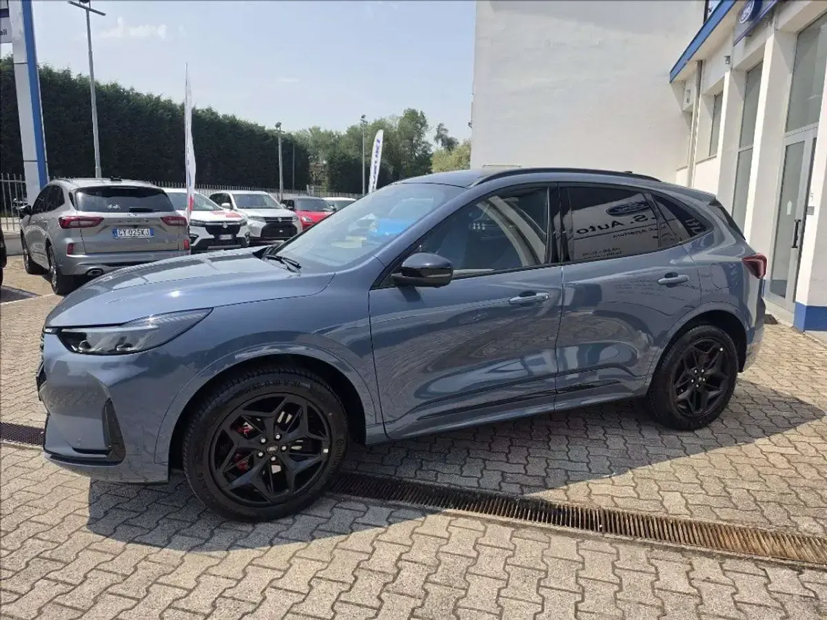 Nuova Ford Kuga 179 CV (131 kW) 2026 Blu SUV