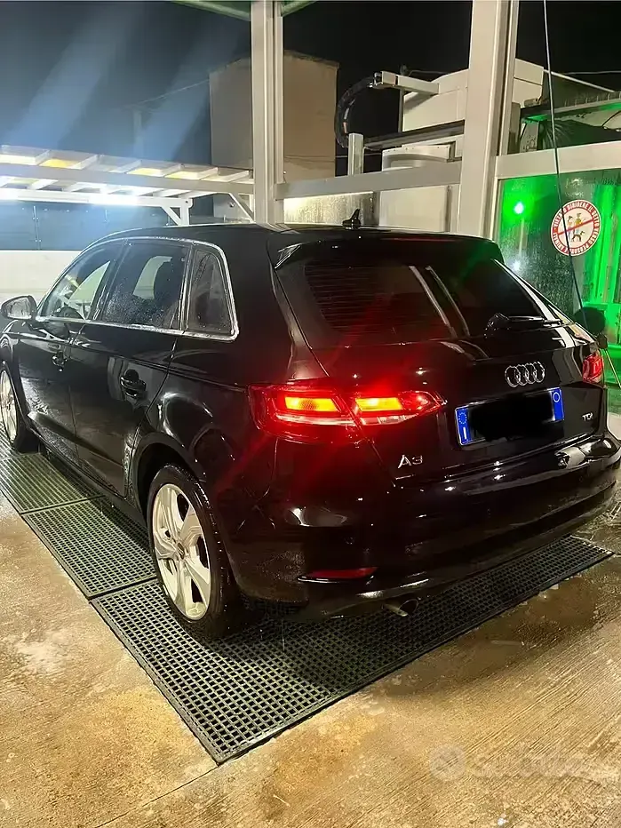 Usata Audi A3 116 CV (85 kW) 2017 Berlina