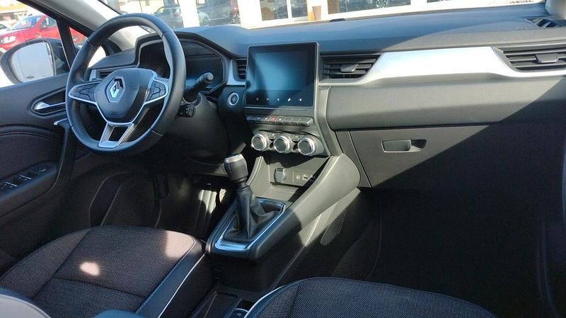 Usata Renault Captur Techno 91 CV (66 kW) 2024 Argento SUV