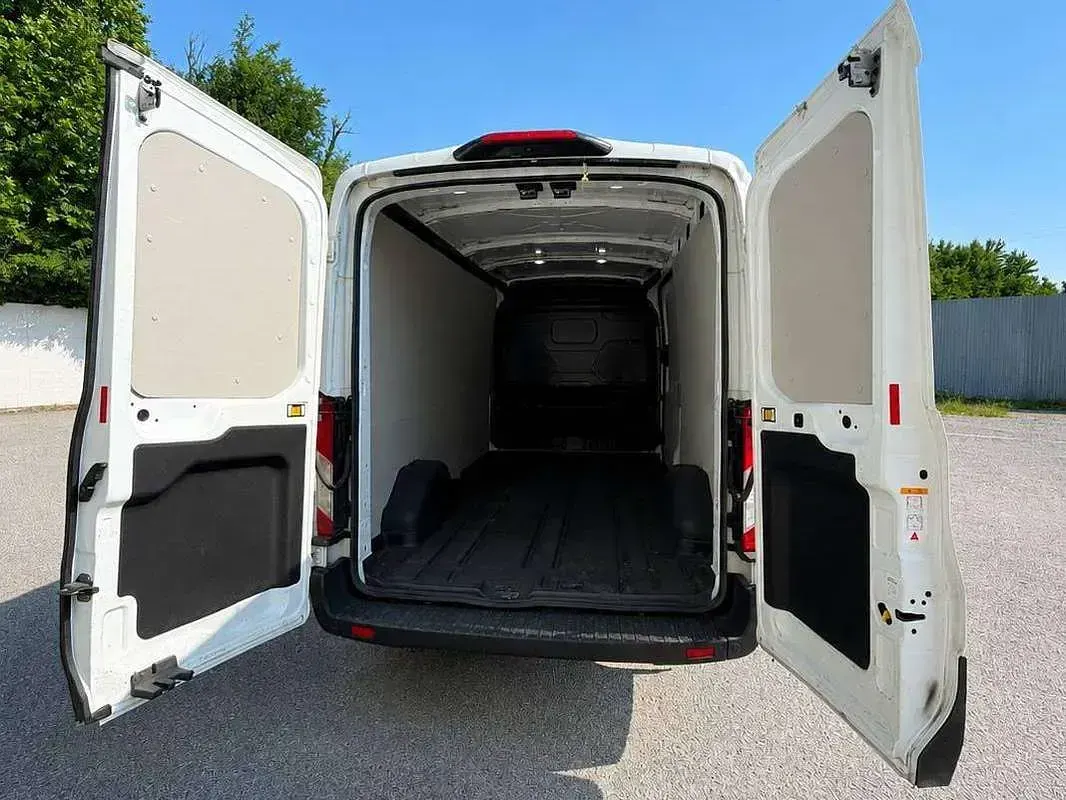 Usata Ford Transit 129 CV (94 kW) 2022 Bianco Furgone