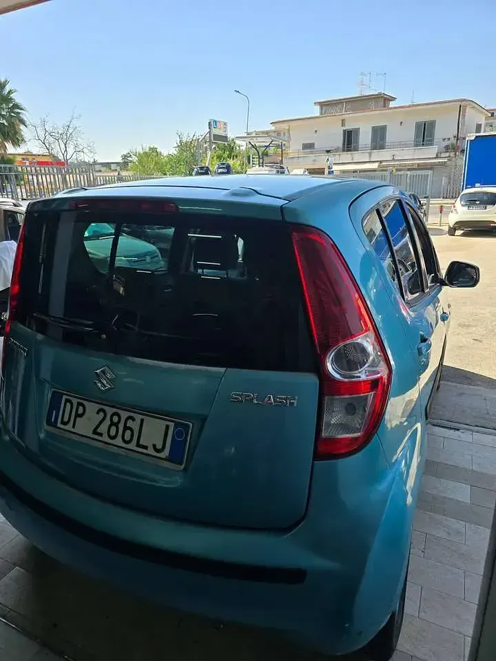 Usata Suzuki Splash 65 CV (47 kW) 2008 Celeste Utilitaria