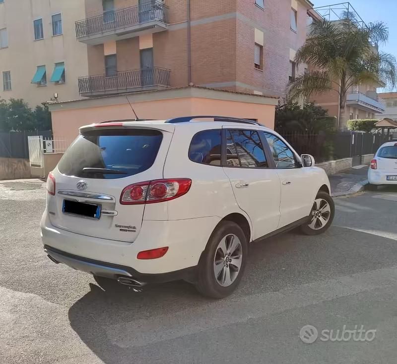 Usata Hyundai Santa Fe 197 CV (144 kW) 2012 Bianco SUV