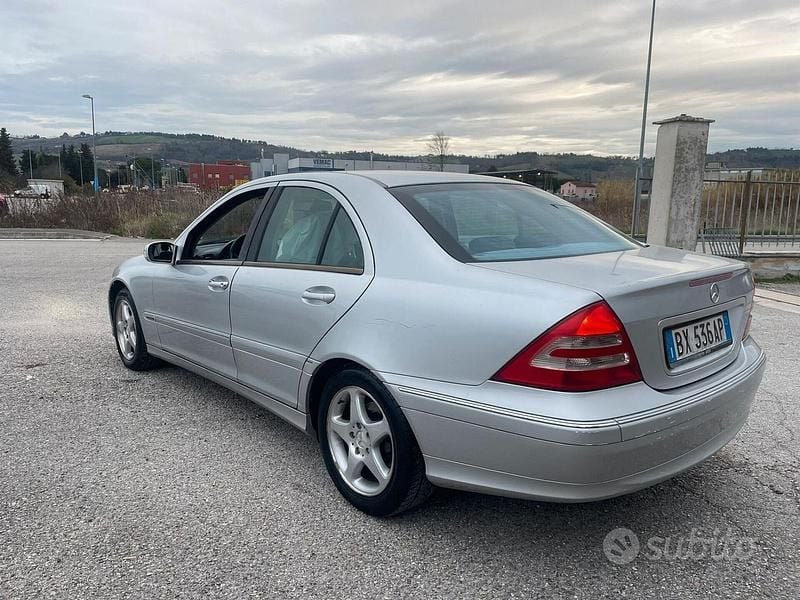 Usata Mercedes C180 2001 Grigio Berlina