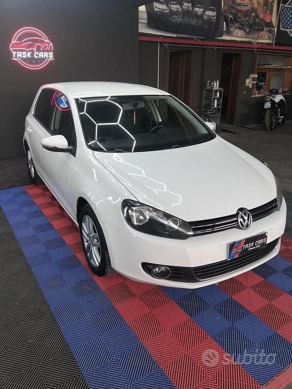 Usata VW Golf VI Highline 140 CV (102 kW) 2011 Bianco Utilitaria
