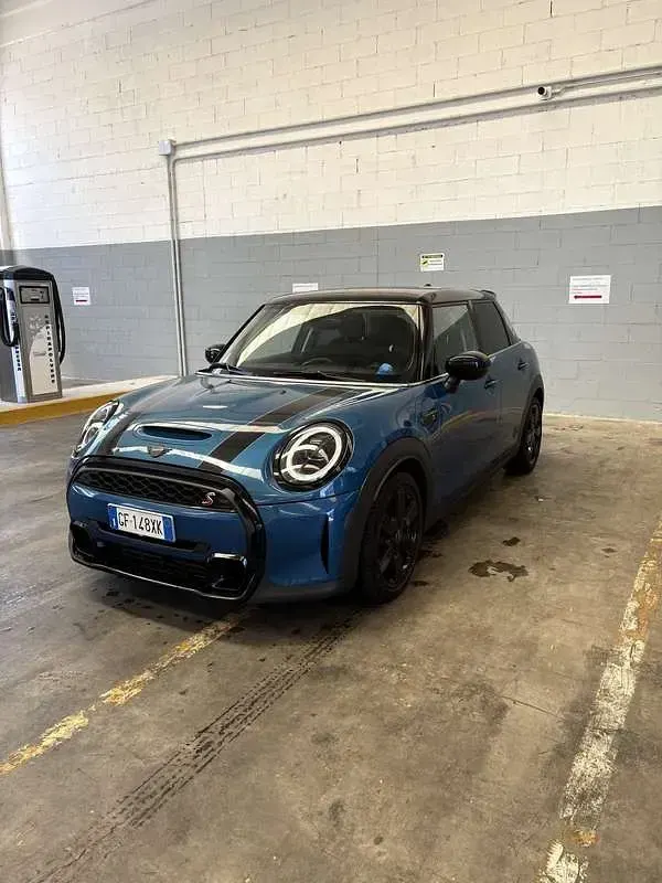 Usata Mini Cooper S Classic 178 CV (130 kW) 2021 Blu Utilitaria