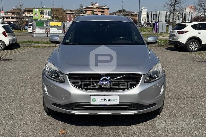 Usata Volvo XC60 Ocean Race 190 CV (139 kW) 2015 Grigio SUV