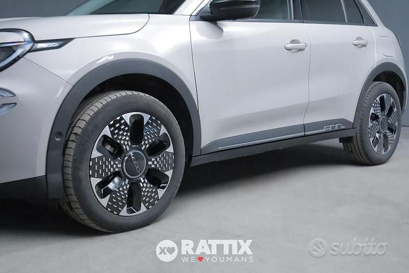 Usata Fiat 600 La Prima 101 CV (74 kW) 2025 Giallo SUV