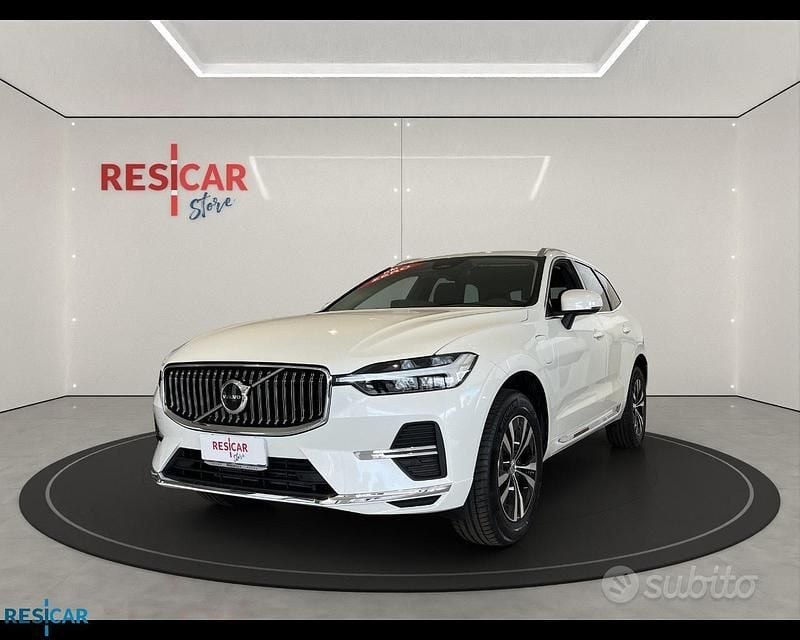 Nuova Volvo XC60 Core 2025 SUV