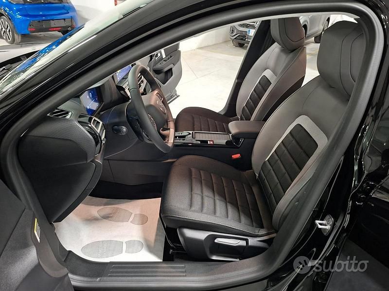 Nuova Citroën C4 PureTech 130 CV (95 kW) 2025 Nero Berlina