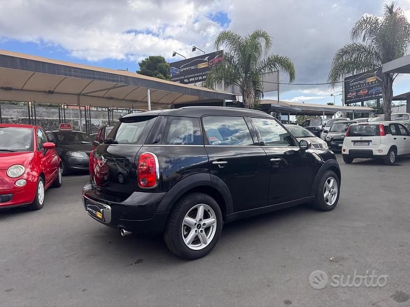 Usata Mini Cooper D Countryman 111 CV (81 kW) 2012 Nero SUV