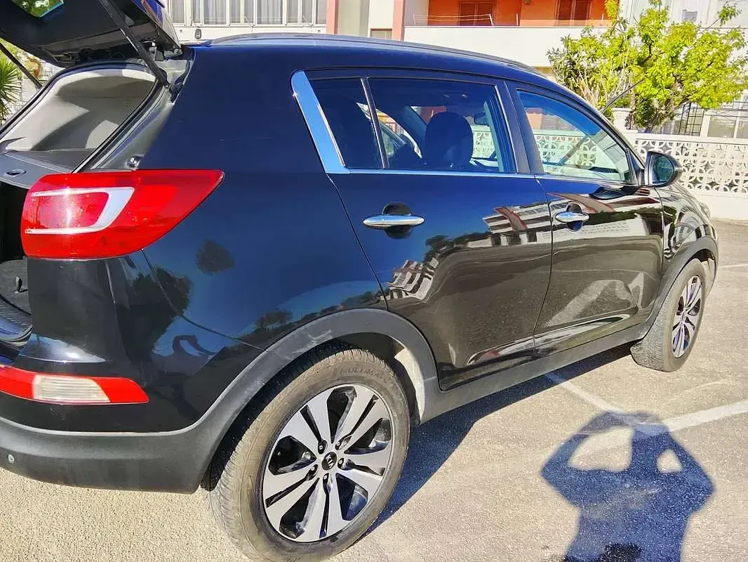Usata Kia Sportage Active 116 CV (85 kW) 2012 Nero SUV