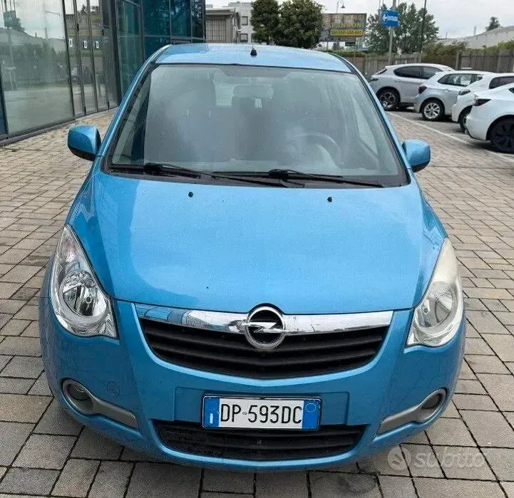 Usata Opel Agila Enjoy 86 CV (63 kW) 2008 Blu Utilitaria