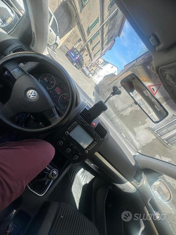 Usata 2007 VW Golf V GTI Due volumi | 2300 € (Super prezzo) - Immagine 1/4