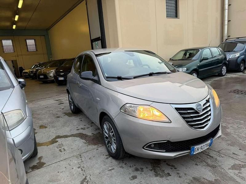 Usata Lancia Ypsilon S 95 CV (69 kW) 2011 Other Utilitaria