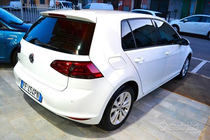 Usata VW Golf VII 110 CV (80 kW) 2016 Bianco Berlina