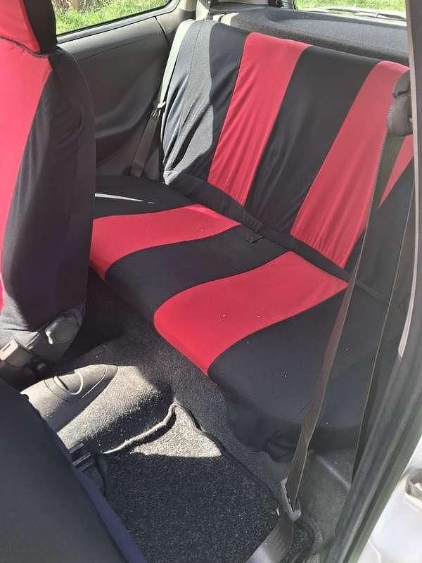 Usata Fiat Punto Dynamic 69 CV (50 kW) 2003 Bianco Utilitaria