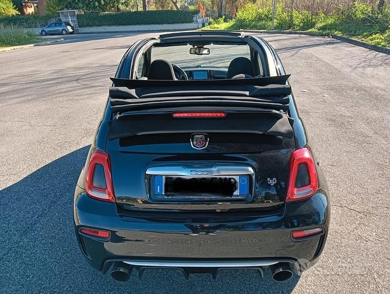 Usata Abarth 595C Turismo 307 CV (225 kW) 2013 Nero Cabrio