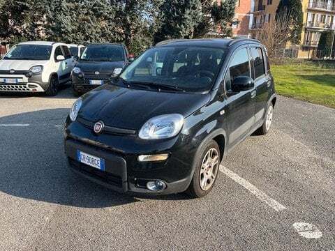 Nero Usata 2023 Fiat Panda S Due volumi | 12.490 € (Buon prezzo) - Immagine 1/4