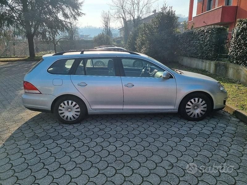 Usata VW Golf V 102 CV (75 kW) 2009 Station wagon