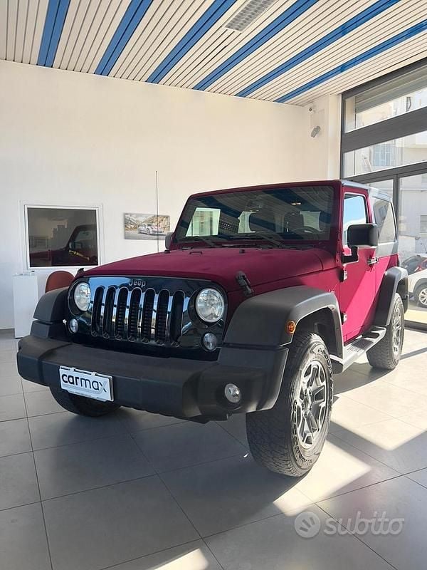 Viola Usata 2015 Jeep Wrangler Rubicon SUV | 36.900 € (Molto cara) - Immagine 1/4