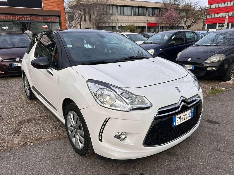 Usata Citroën DS3 Chic 95 CV (69 kW) 2012 Bianco Berlina