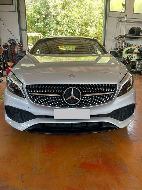 Usata Mercedes A200 Premium 136 CV (100 kW) 2016 Argento Berlina