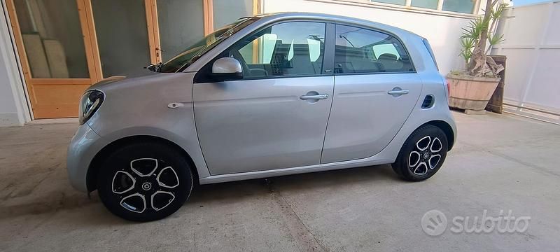 Usata Smart ForFour Prime 2015 Grigio Utilitaria