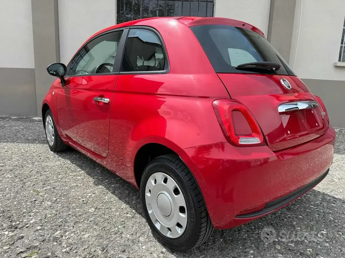 Usata Fiat 500 69 CV (50 kW) 2023 Rosso Utilitaria
