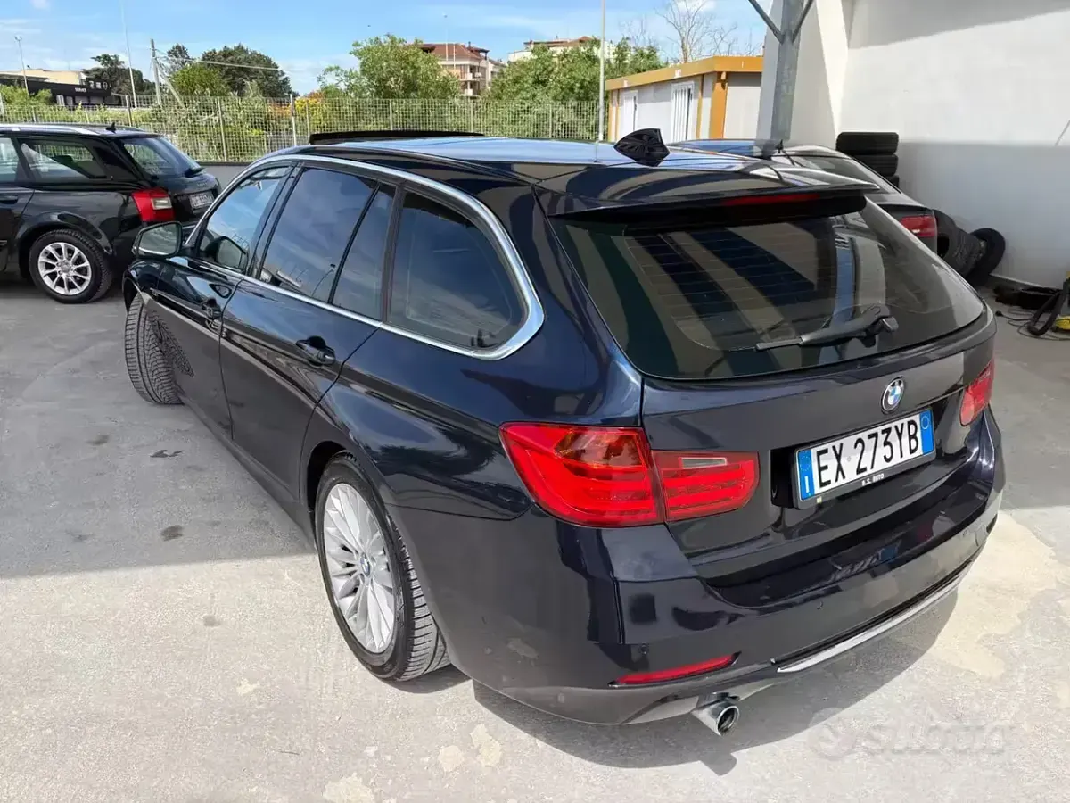 Usata BMW 320 Efficient Dynamics 184 CV (135 kW) 2014 Bluazzurro Station wagon