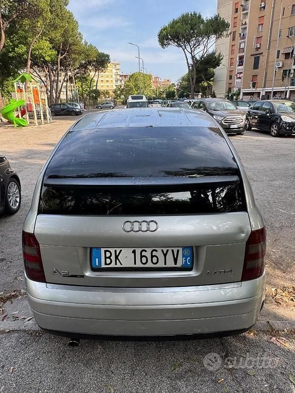 Usata Audi A2 75 CV (55 kW) 2001 Utilitaria