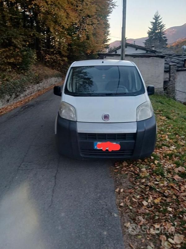 Usata Fiat Fiorino 75 CV (55 kW) 2010 Bianco Monovolume
