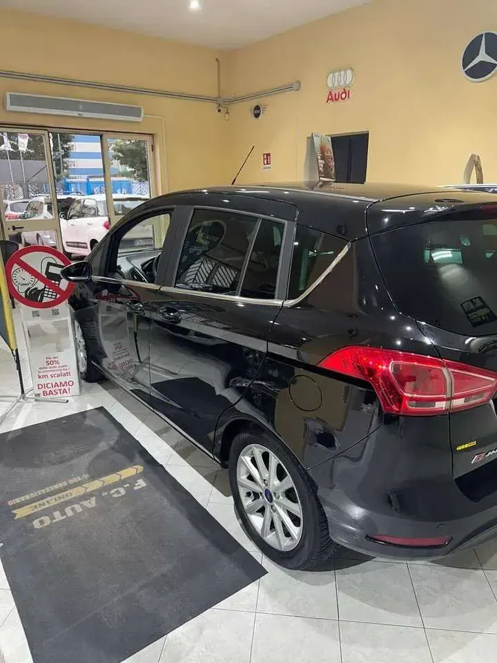 Usata Ford B-MAX 95 CV (69 kW) 2013 Blu/azzurro Monovolume