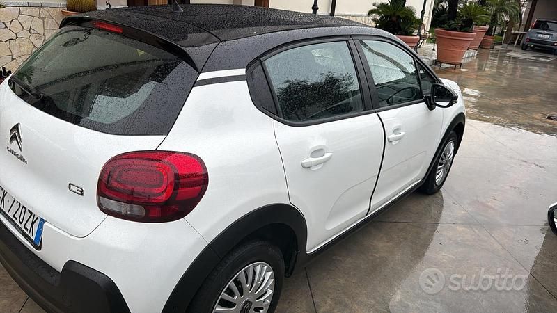 Usata Citroën C3 Feel 102 CV (75 kW) 2022 Bianco Berlina