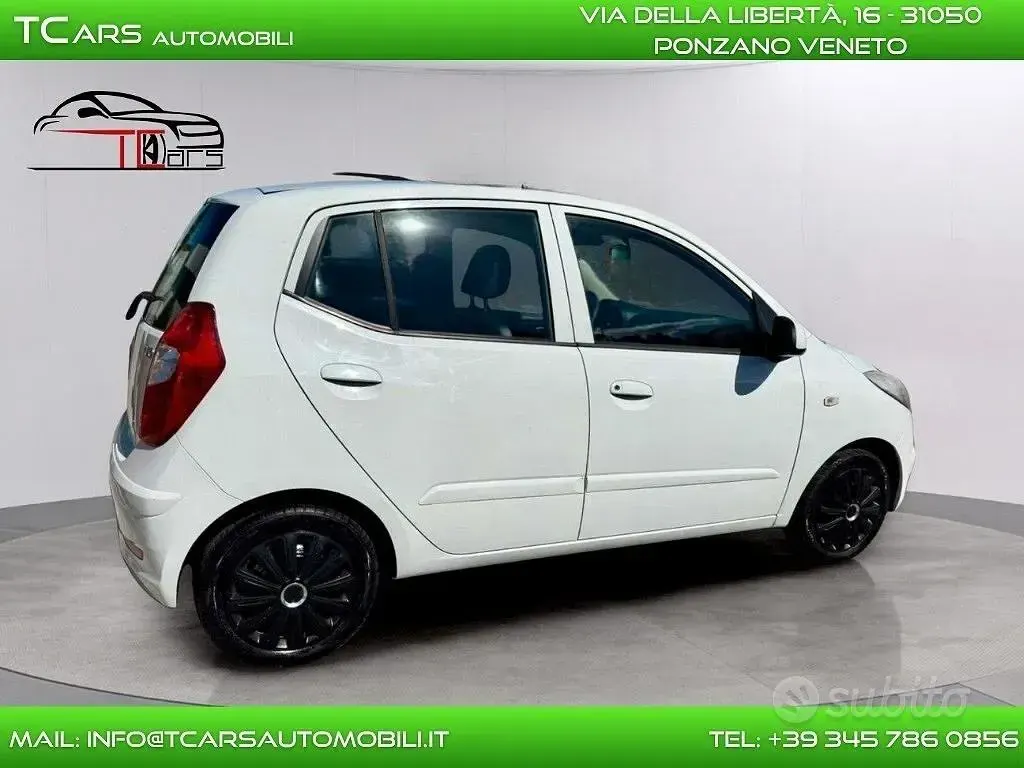 Usata Hyundai i10 69 CV (50 kW) 2013 Grigio Utilitaria