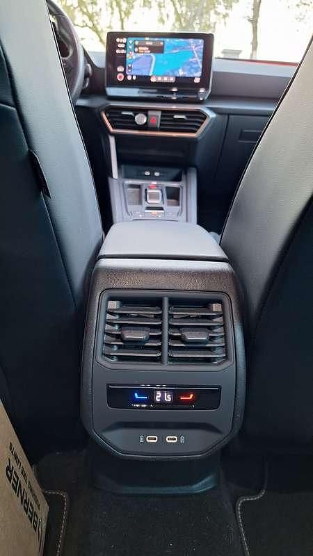 Usata Cupra Leon 150 CV (110 kW) 2023 Grigio Station wagon