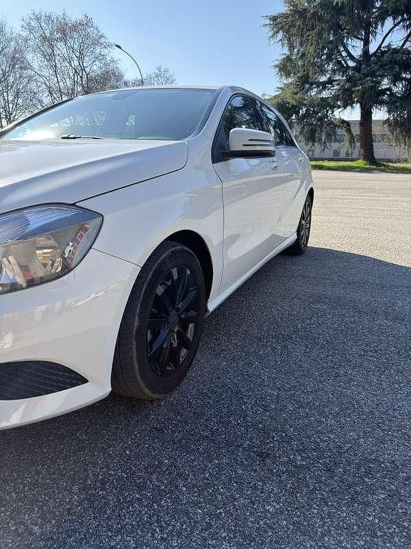 Usata Mercedes A180 Executive 109 CV (80 kW) 2014 Berlina