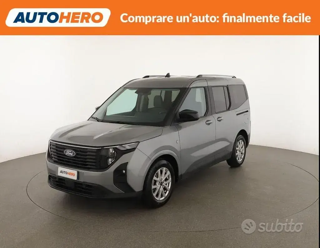 Usata Ford Tourneo Courier 125 CV (91 kW) 2024 Grigio Monovolume