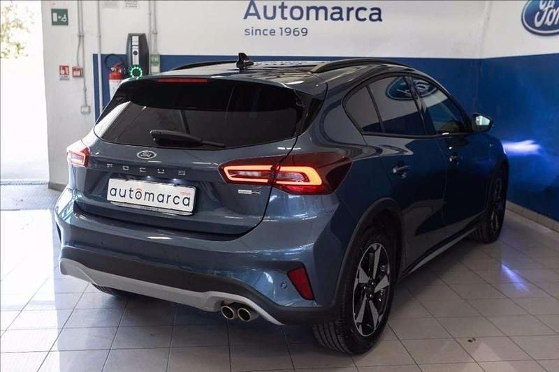 Usata Ford Focus Active 125 CV (91 kW) 2023 Blu metallizzato SUV