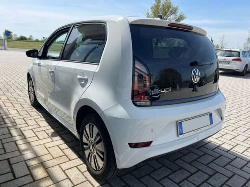 Usata VW e-up! 61 kW (83 CV) 2021 Bianco Utilitaria