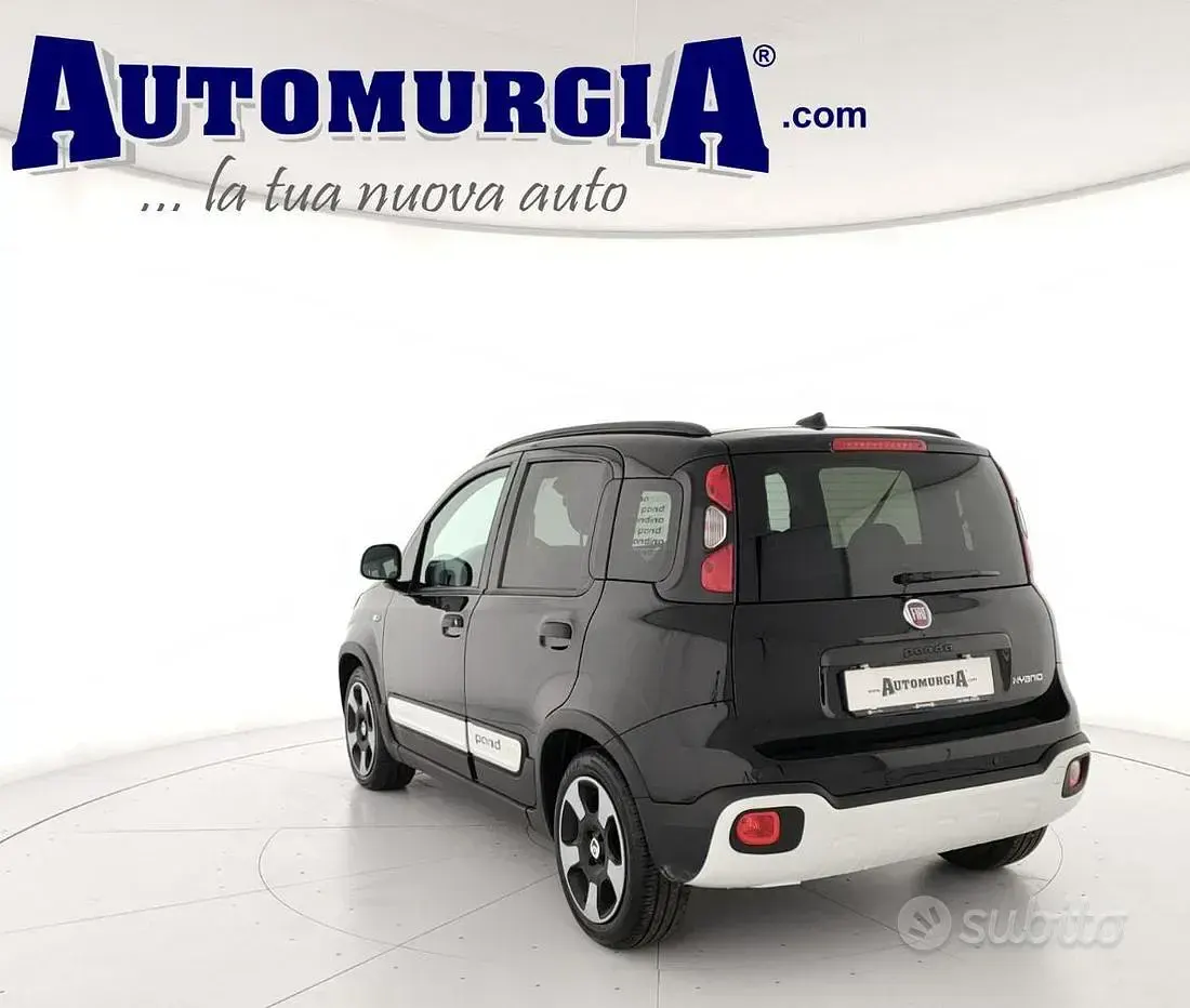 Usata Fiat Panda Cross Cross 69 CV (50 kW) 2025 Nero Utilitaria