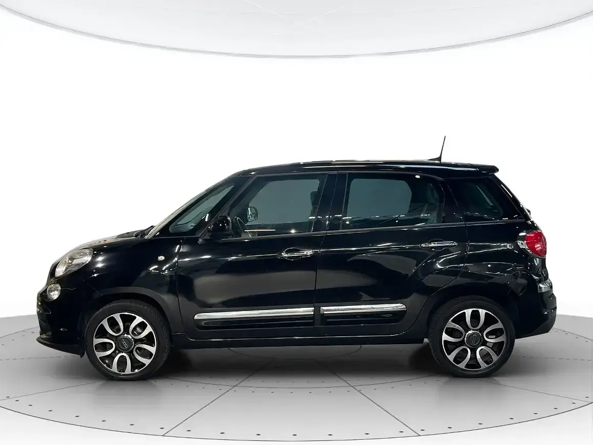 Usata Fiat 500L Pop Star 95 CV (69 kW) 2017 Nero Monovolume