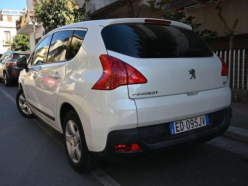 Usata Peugeot 3008 109 CV (80 kW) 2010 Monovolume