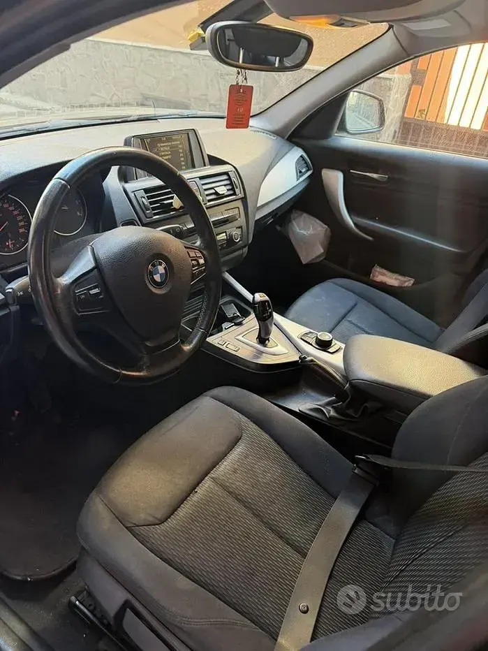 Usata BMW 120 184 CV (135 kW) 2013 Nero Utilitaria